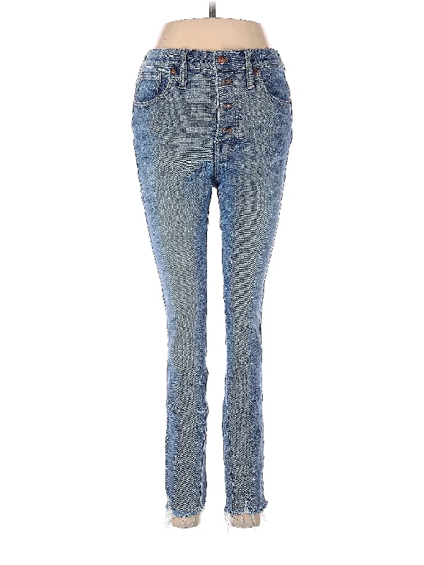 High-Rise Skinny Jeans in Light Wash